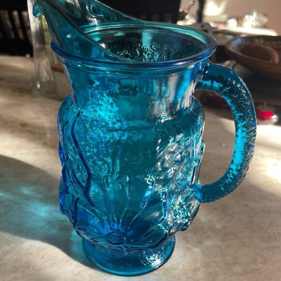 Vintage Anchor Hocking Pitcher “Rainflower” - Picture 3 of 9